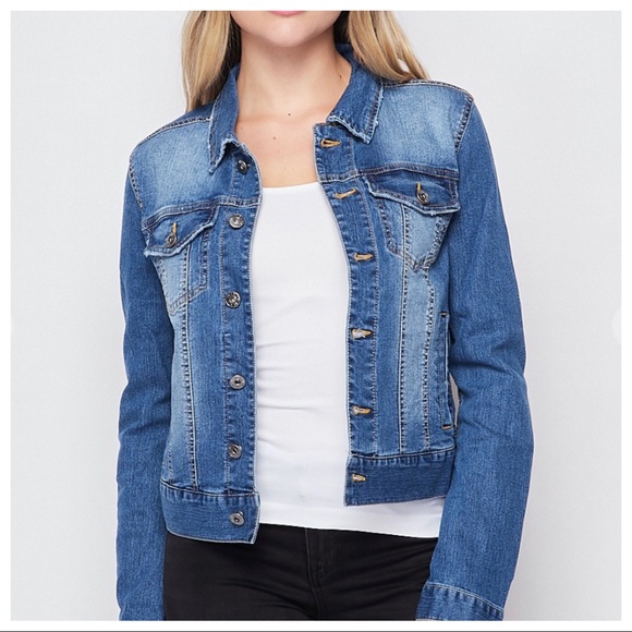 Retro Chic fabulous Jean Jacket - Picture 4 of 7